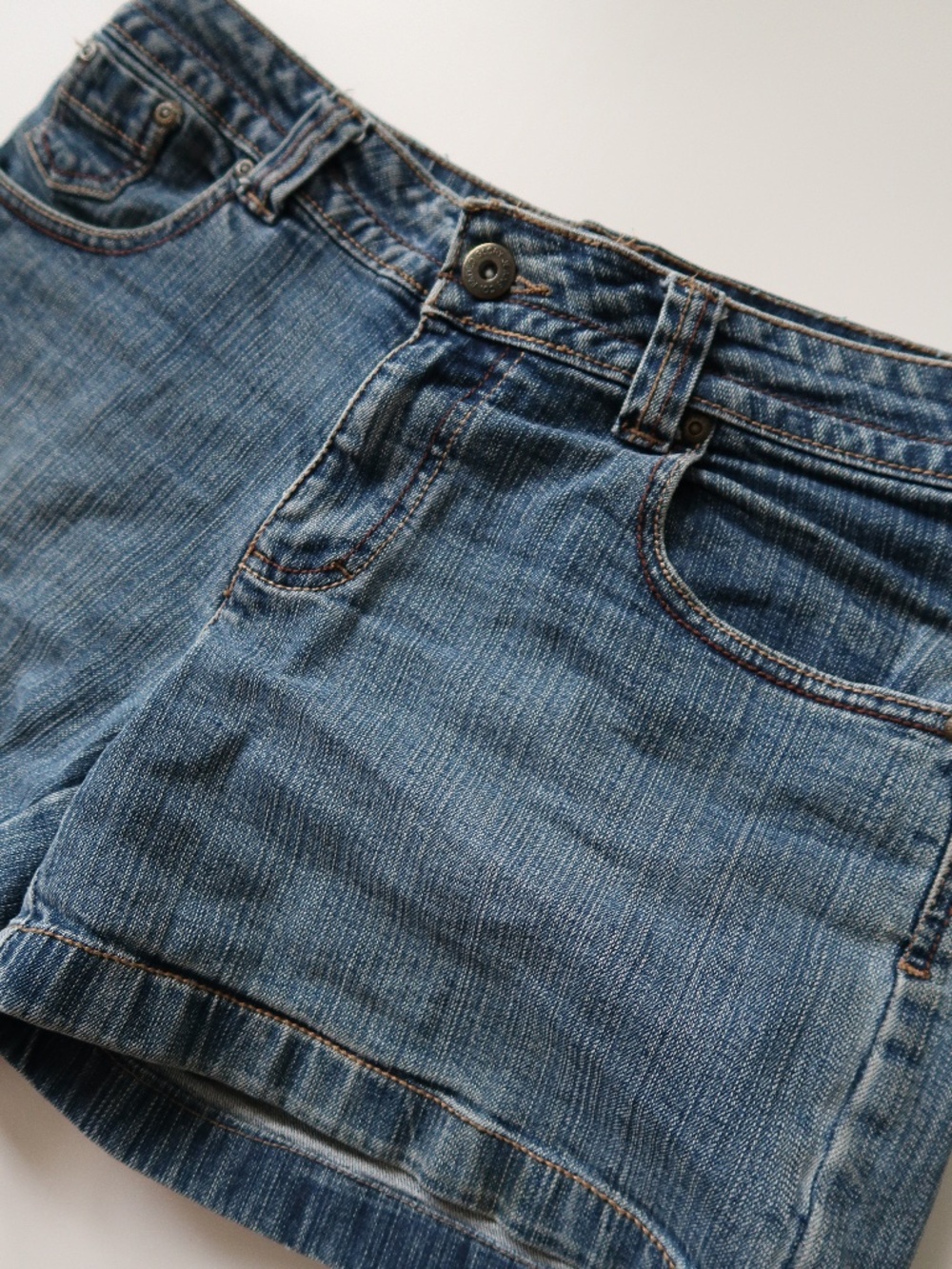 Stretch Denim Shorts | Size 4 | Medium Dark Wash
